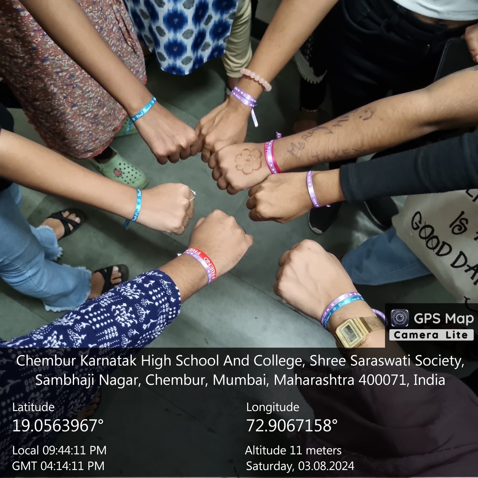 Chembur Karnataka Night College Sharing and Caring